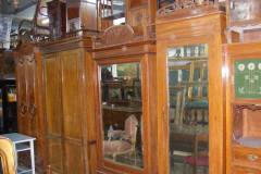 Mobili-in-vendira-allinterno-dello-spazio-espositivo-4